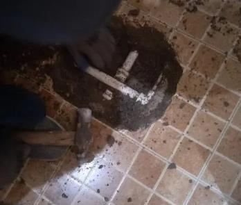 阳高卫生间漏水维修公司为您分享下卫生间渗水如何处理及注意事项
